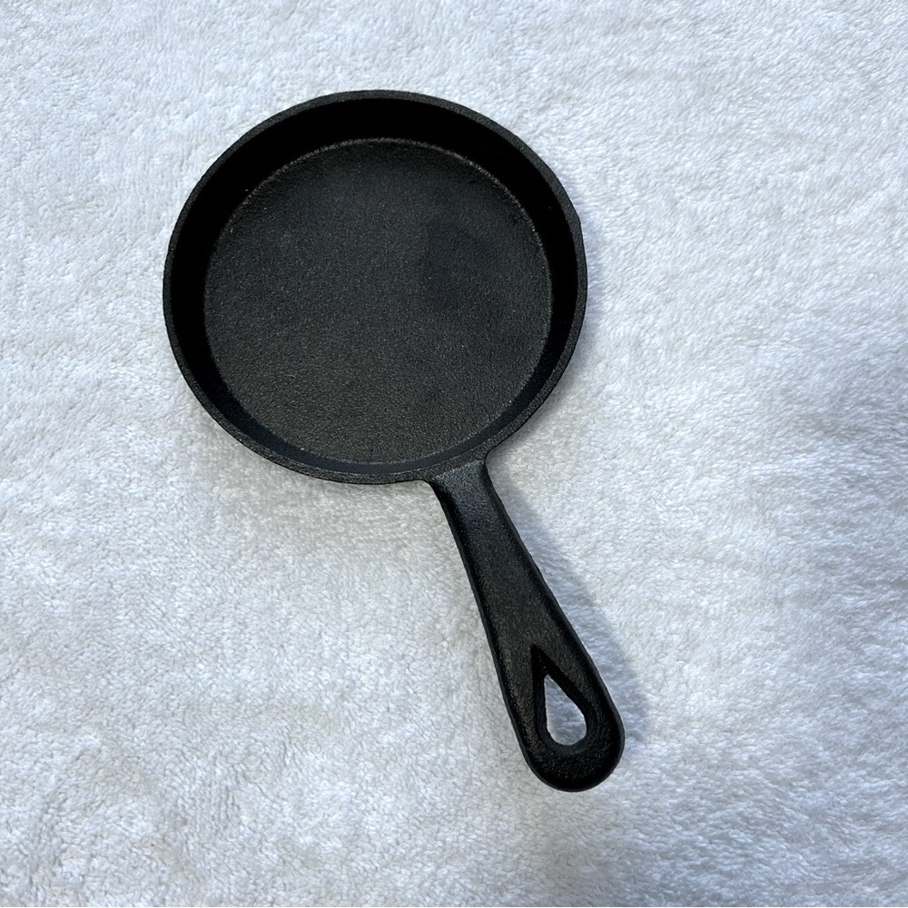 Mini Cast Iron Skillet